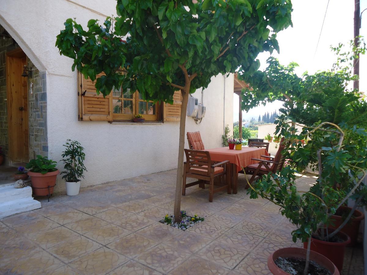 Christina Apartments Drepano  Luaran gambar