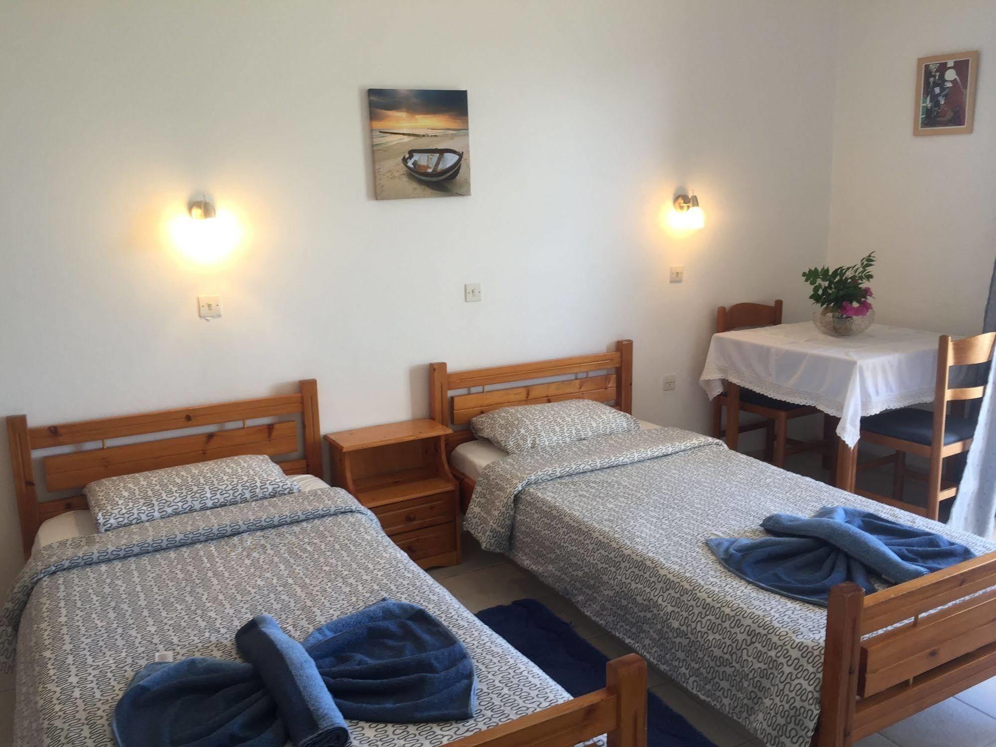Christina Apartments Drepano  Luaran gambar