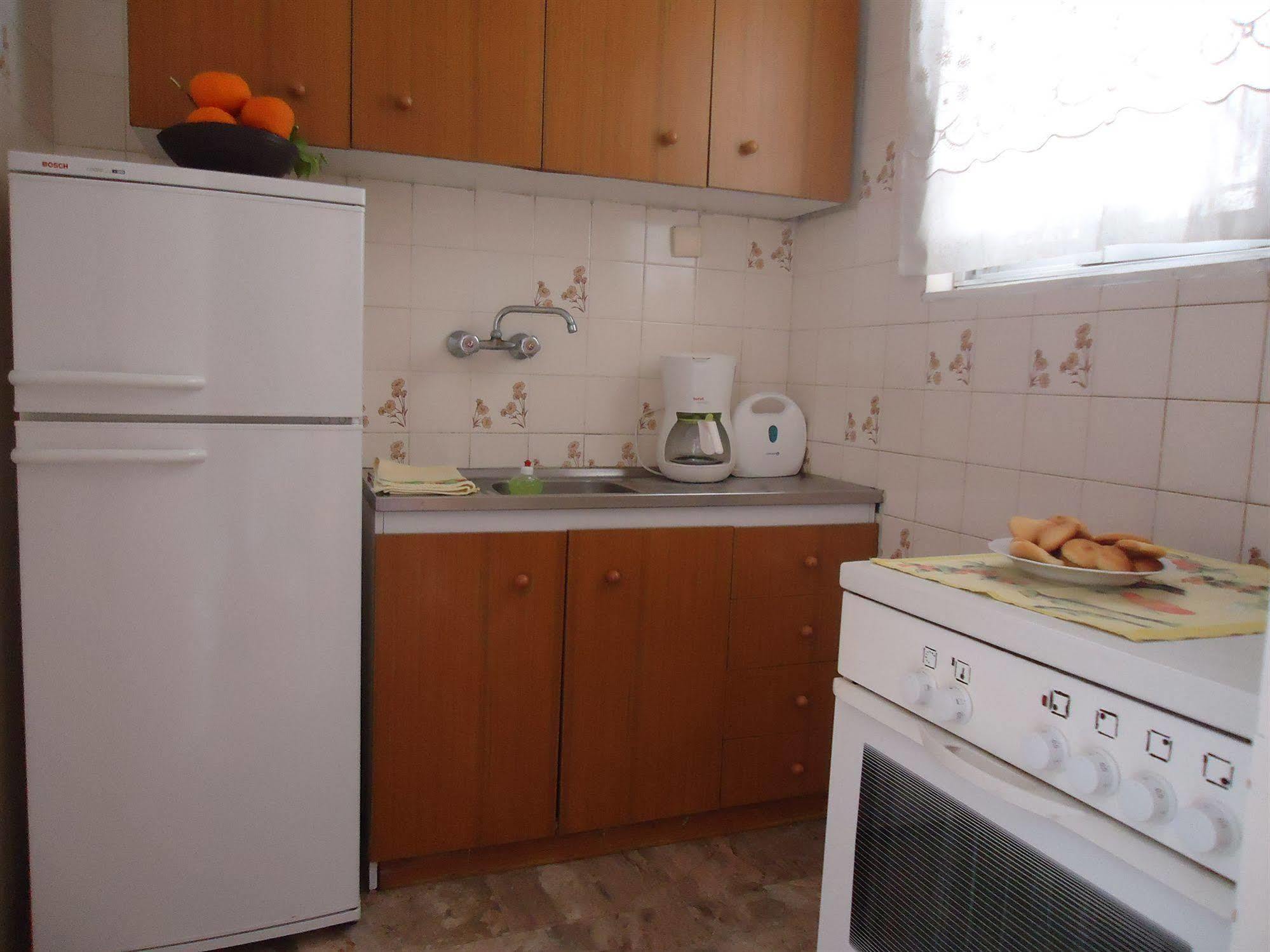 Christina Apartments Drepano  Luaran gambar